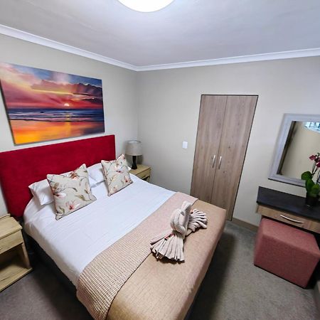 Karibu Self-Catering Accommodation Hermanus Extérieur photo